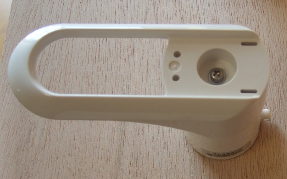 シングルレバー混合水栓のハンドルの外し方（蓋を外した図）